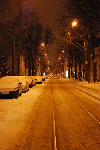 Tramschienen in einer Berliner Winternacht Tram, BVG, Winter, Schnee Berlin Pictures